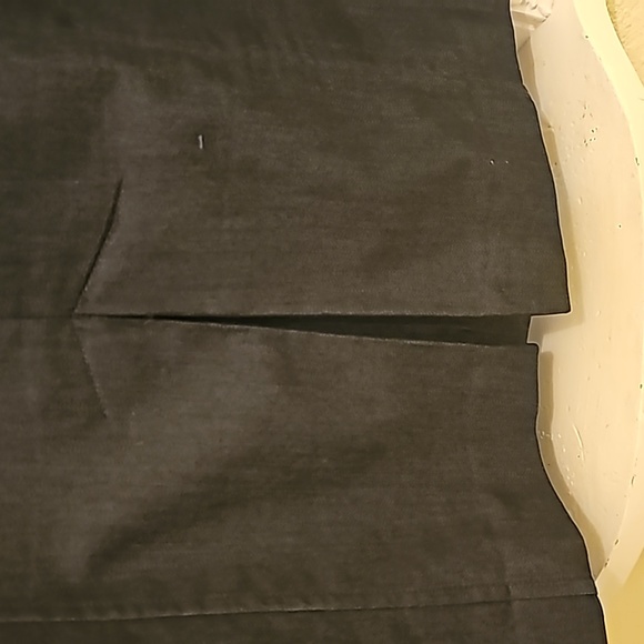 Denim thin, skirt with 2-front zipper pockets &4 brass front buckles & back slit - Picture 5 of 6